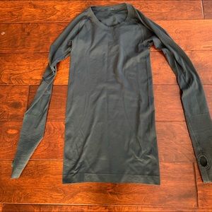 Switch tech 2.0 long sleeve top